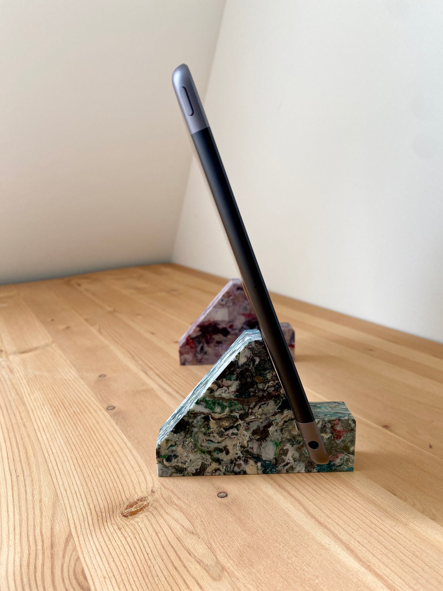 Fabreco Phone & Tablet Stands