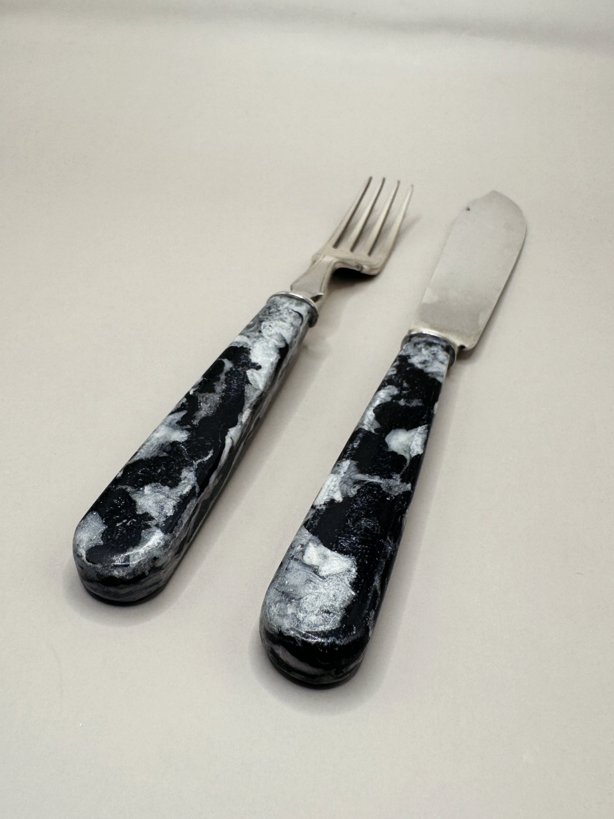 Fabreco® Vintage Knife & Fork Set - Monochrome